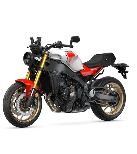 XSR900