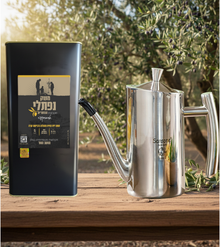 קנקן נירוסטה לשמן זית – 500 מ”ל + 5 ליטר שמן זית