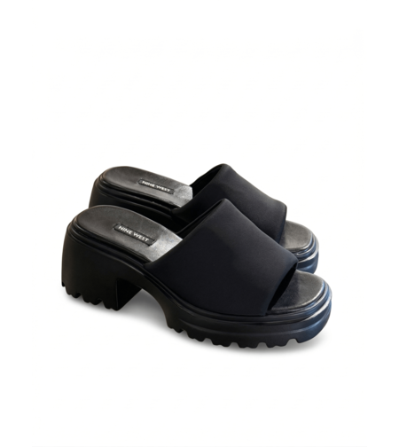 כפכף טרקטור שחור NINE WEST - NOVA