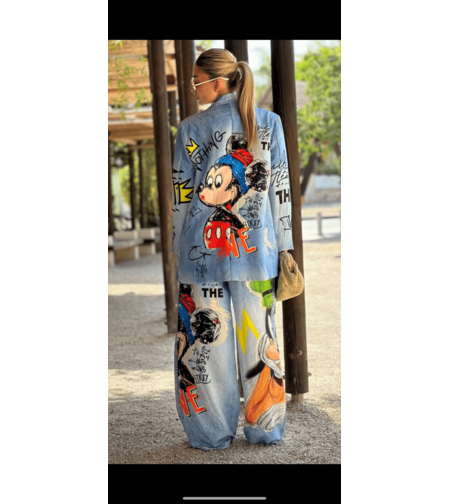 חליפת הדפסים