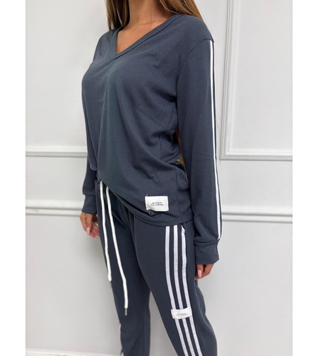 חליפות פנאי