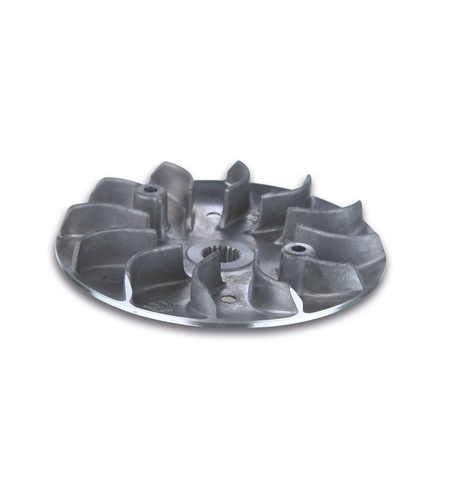 חצי פולי Malossi Ventilvar 2000 – Kymco Maxxer 300  חצי פולי Ventilvar 2000 מבית Malossi, המיועד למערכת ההעברה של Kymco Maxxer 300 4T LC.  ה־Ventilvar 2000 הוא חצי פולי קבוע למערכת הווריאטור, שתוכנן לעבודה יעילה ומדויקת במערכת ההעברה. המבנה המאוורר שלו מס