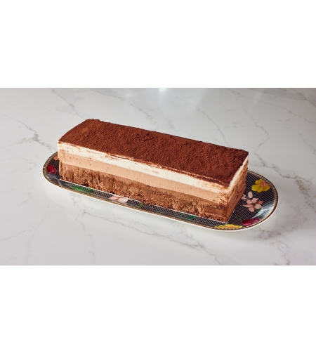 Tricolad stripe cake | Halavi - Badatz