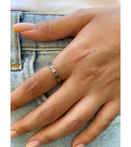 טבעת צבעונית