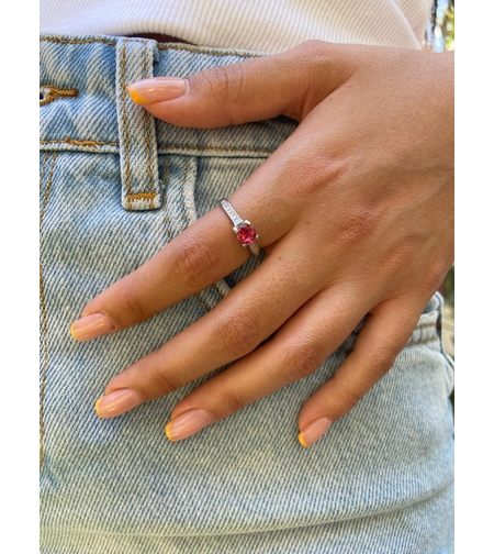 טבעת אבן אדומה