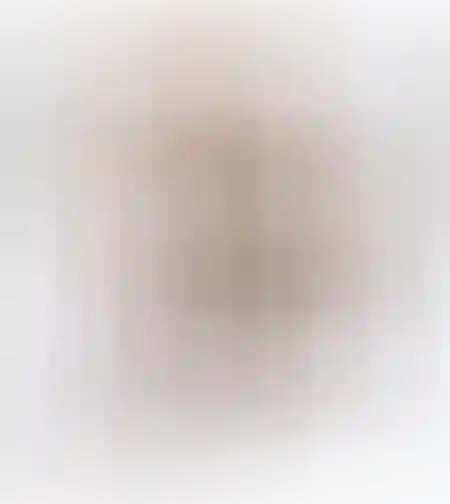 Kana כסא בר מעץ טיק