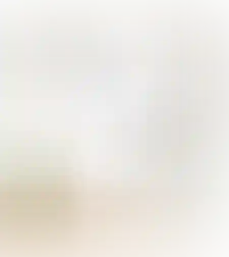 מראה מתכת זהב עתיק. מידות: 77\62 ס