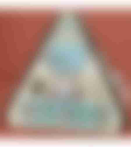 פירמידת הקסם 