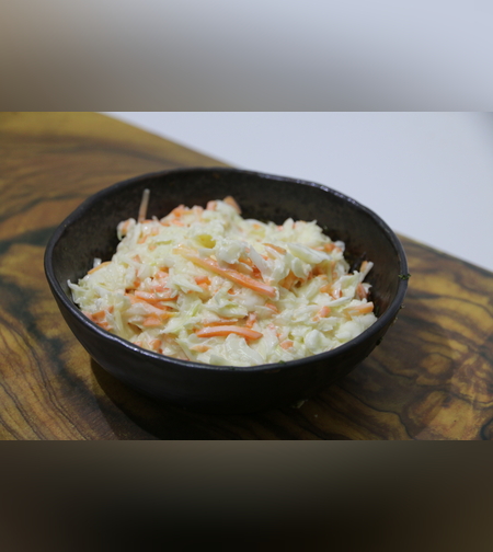 סלט כרוב קולסלאו