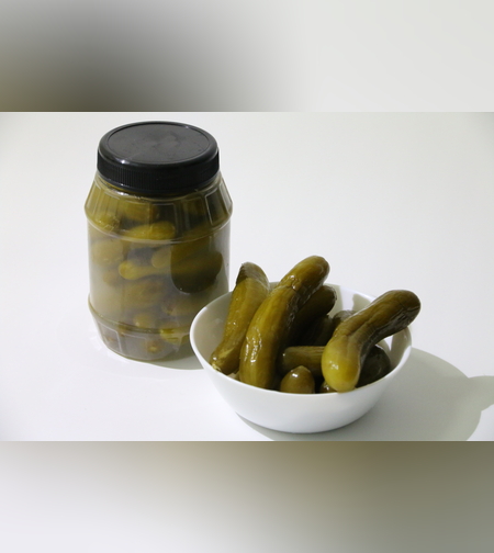 מלפפון חמוץ ביתי