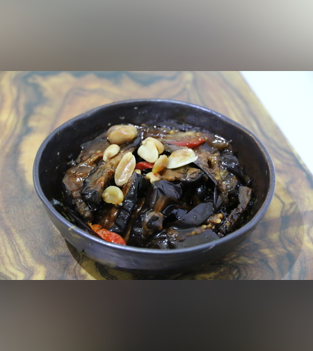 סלט חציל תאילנדי