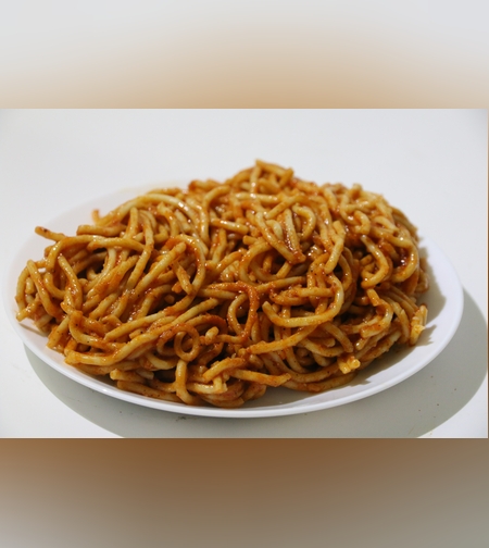 ספגטי ברוטב עגבניות- 1 ליטר