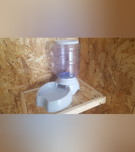 קערת מים+מתקן 2 ליטר