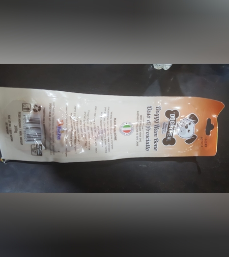 חטיף חזיר עצם טבעית בוואקום עם בשר Doggy ham bone