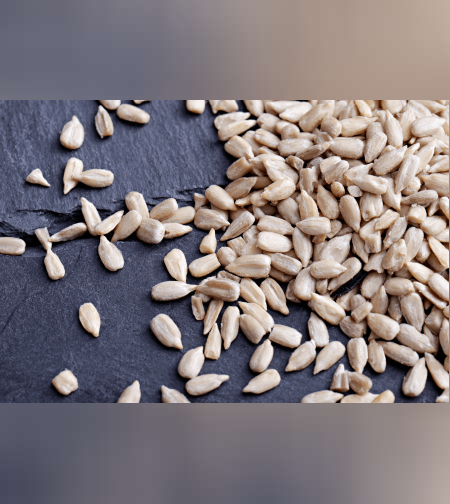 גרעיני חמניה קלופים