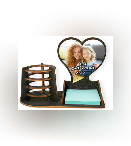 הדפסה על מעמד ממו בצורת לב