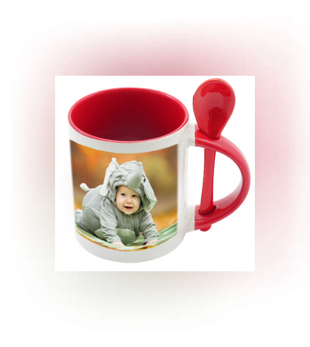 הדפסה על ספל צבעוני עם כפית.