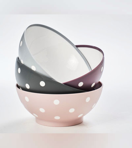 קערת פלסטיק מנוקדת 1.5 ליטר