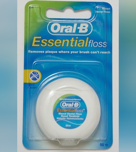 חוט דנטלי מנטה עם שעווה אורל בי - Oral B