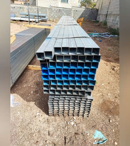 פנייה לשירות לקוחות לקבלת מידע אודות מוצרים בחנות