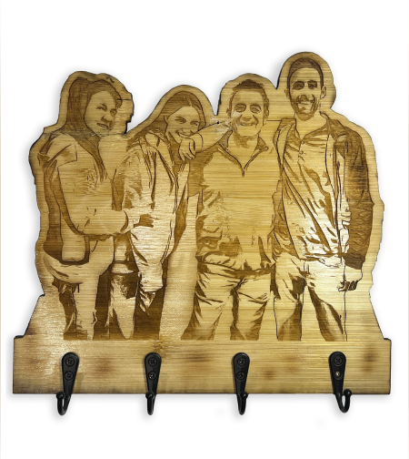 מתלה למפתחות חריטה על עץ