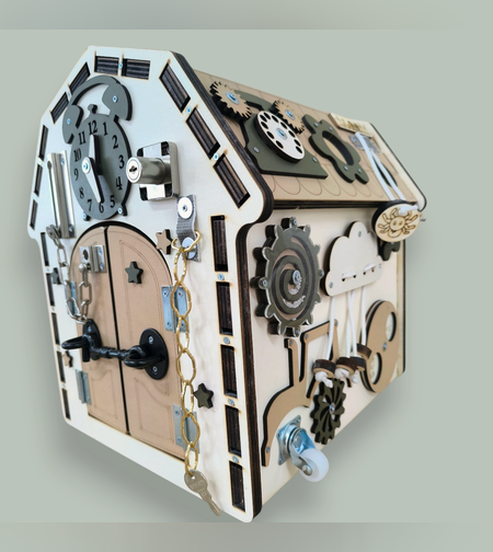 הבית של דובי ירוק-בז'