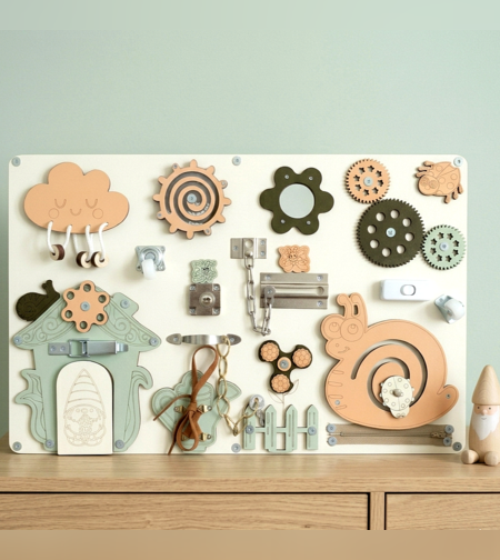 עולם האגדות - הגן הקטן