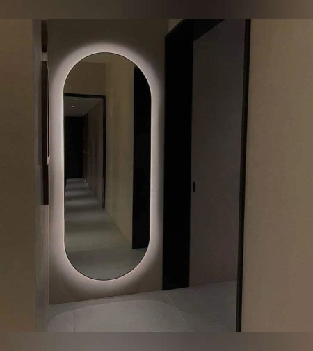 מראה אובלית עם לד תאורה