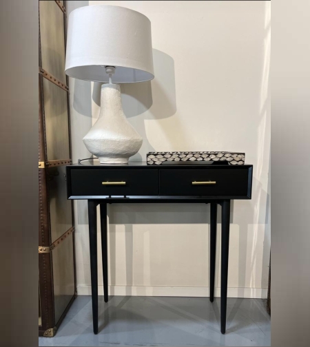 קונסולה סיימון שחורה