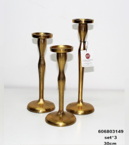 שלישית פמוטים