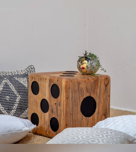 שולחן קוביה