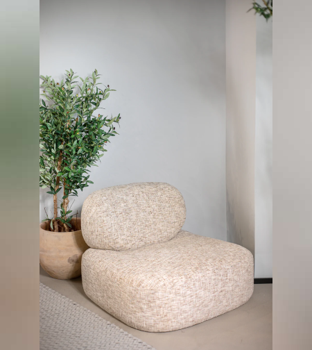 כורסת אירוח פריזמה בגוון בהיר