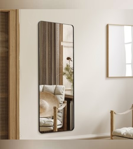 מראה מלבנית בעיצוב מודרני, מסגרת דקה בגוון שחור אלגנטי