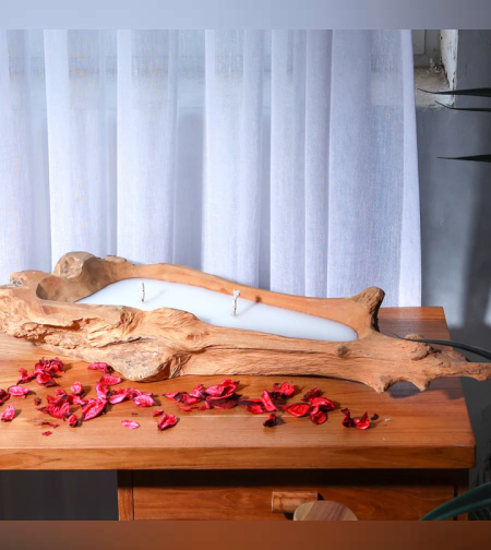 נר מעוצב מעץ טיק