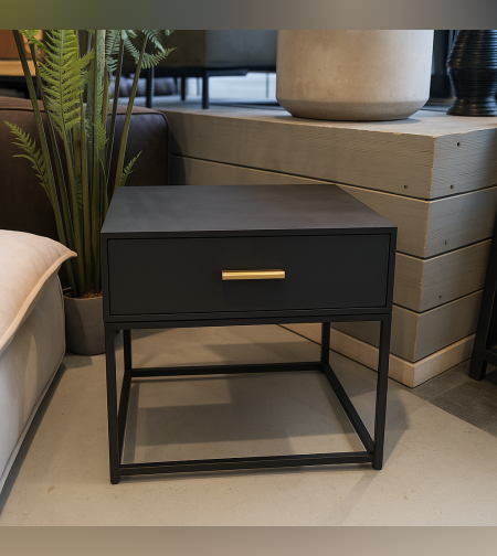 שידת צד שחורה