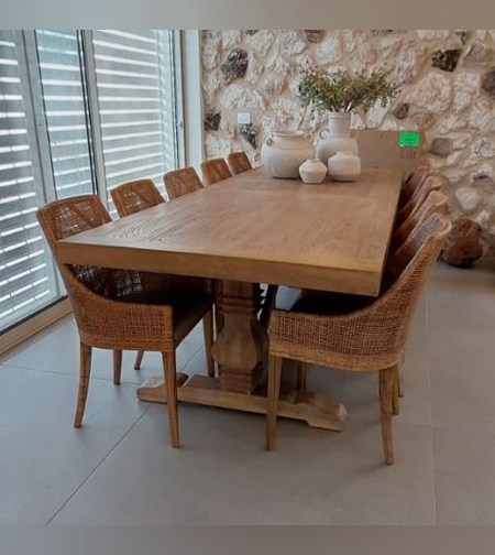 Moia שולחן אבירים מעץ מלא 240 ס