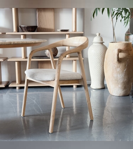 כסא אוכל עץ ג’ורדן