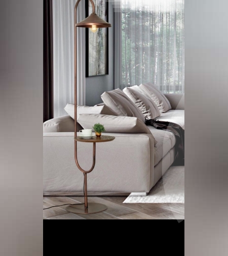 אהיל עומד ממתכת