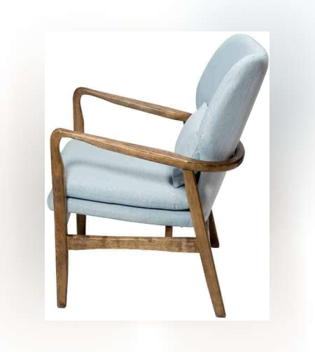 כורסא דגם KAYLA בסגנון רטרו בצבע תכלת בסיס ורגלים עגולות מעץ