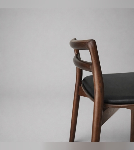 כסא בר עץ גפרי אגוז