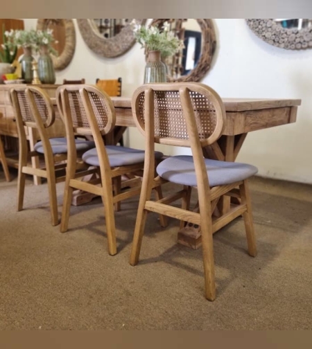 Paolaכסא אוכל ראטן