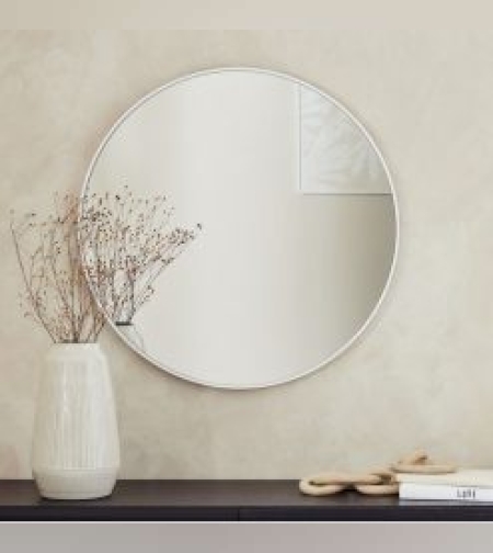 מראה מיוחדת בקוטר 1 מטר עם מסגרת לבנה