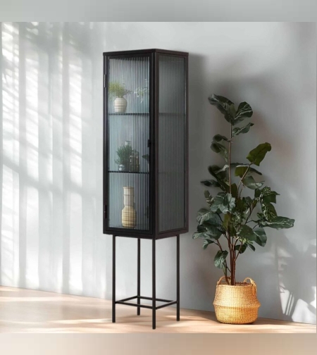 ויטרינה צרה דגם דובאי עשויה מתכת בגוון שחור 170X45X40 ס