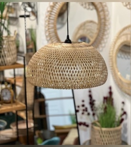 אהיל במבוק לתקרה