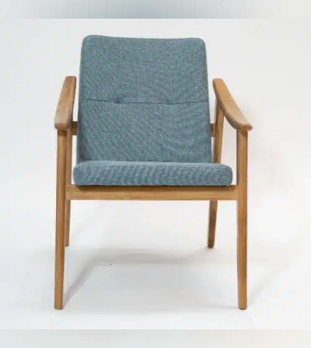 Noam כורסא מעץ בוקיצה תכלת