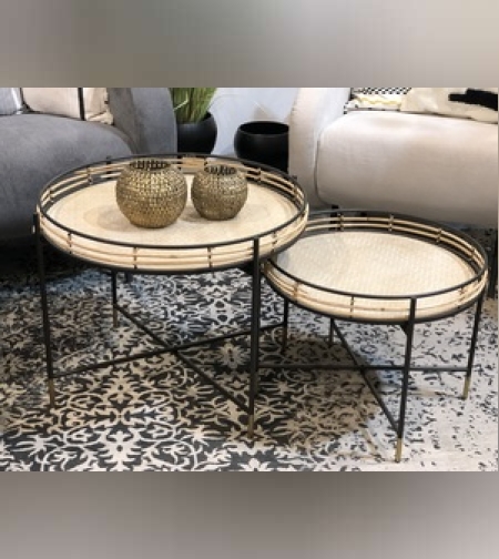 סט שולחנות במבוק