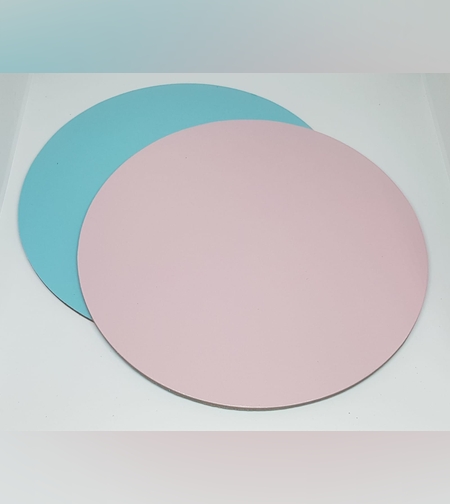 113BE - תחתית לעוגה 'פוקר' עגולה 29 0'מ, 4 מ״מ צד ורוד צד תכלת