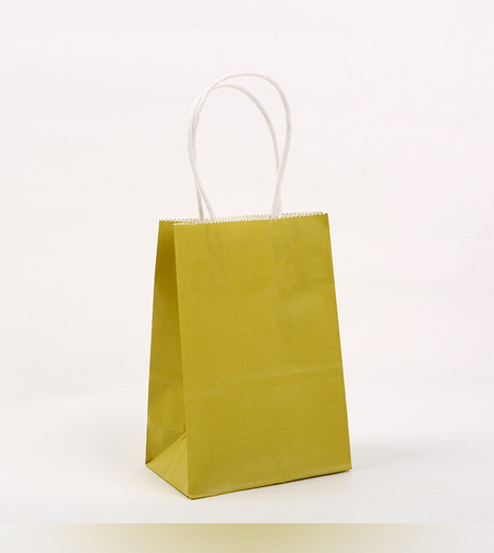 שקית נייר חלקה עם ידית 32*25*11 - צהוב חאקי