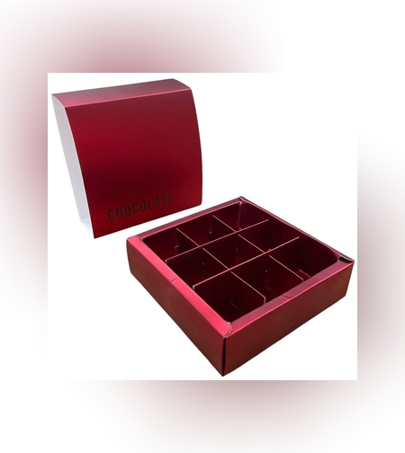 קופסא לפרלינים - בורדו