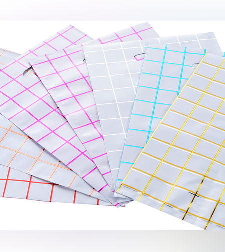 שקיות הפתעה מטאלי משובץ (10יח') - זהב